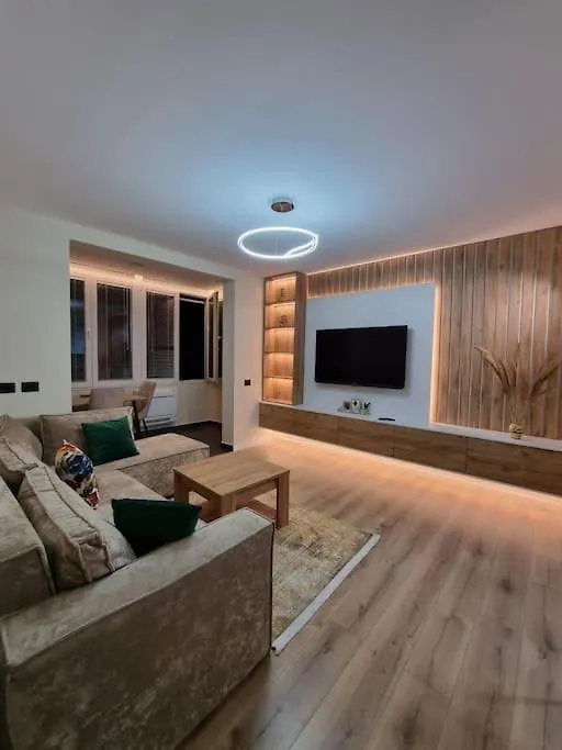 Peace And Love Luxury Apartment In Center, New Bazaar 2 Tirana
